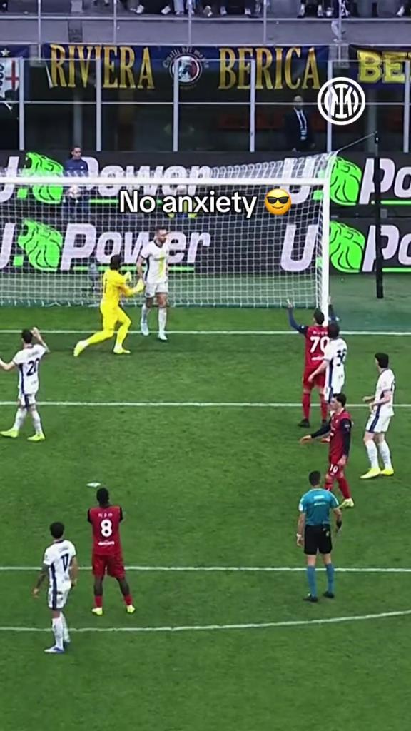 索默直呼專業(yè)，德弗里這次頭球解圍堪比一粒進(jìn)球